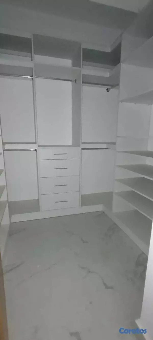 apartamentos - Cacicazgos, Lujoso apartamento en 2da con terraza 5