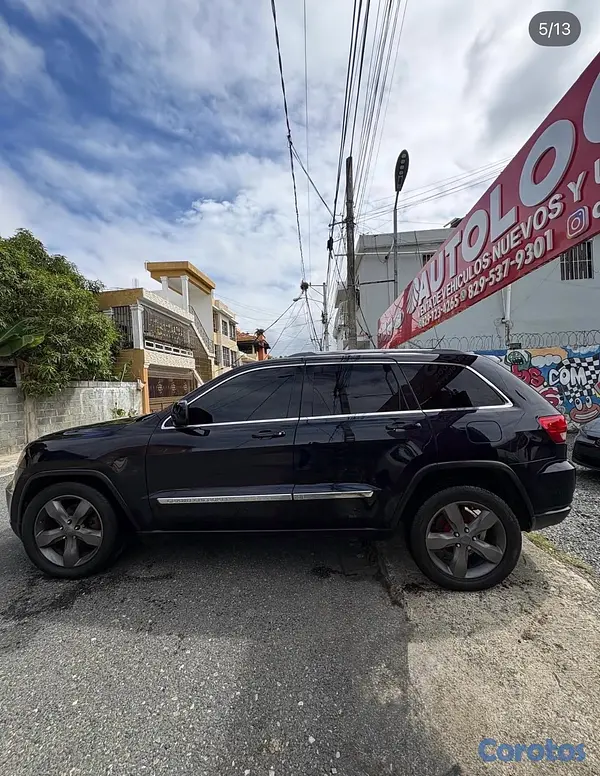 jeepetas y camionetas - Jeep Grand Cherokee Ladero 4x4 2011 5