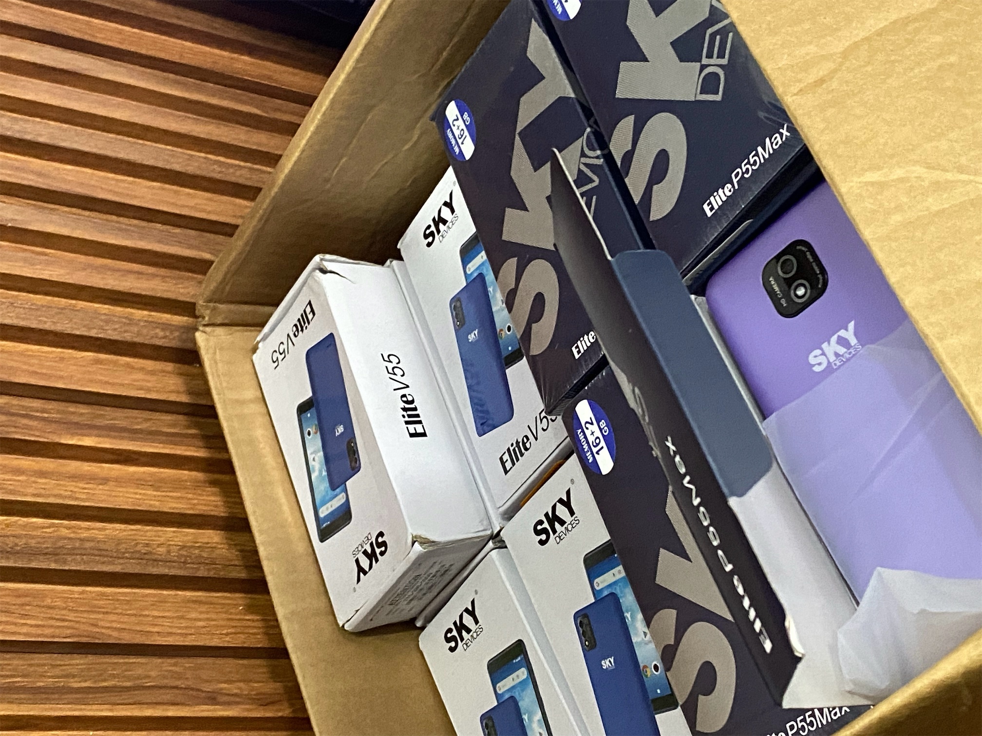 celulares y tabletas - SKY Elite 16GB dual sim  9
