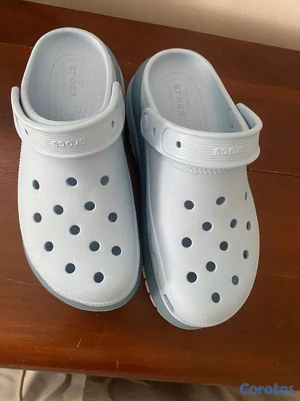 zapatos para mujer - Crocs azules originales  3