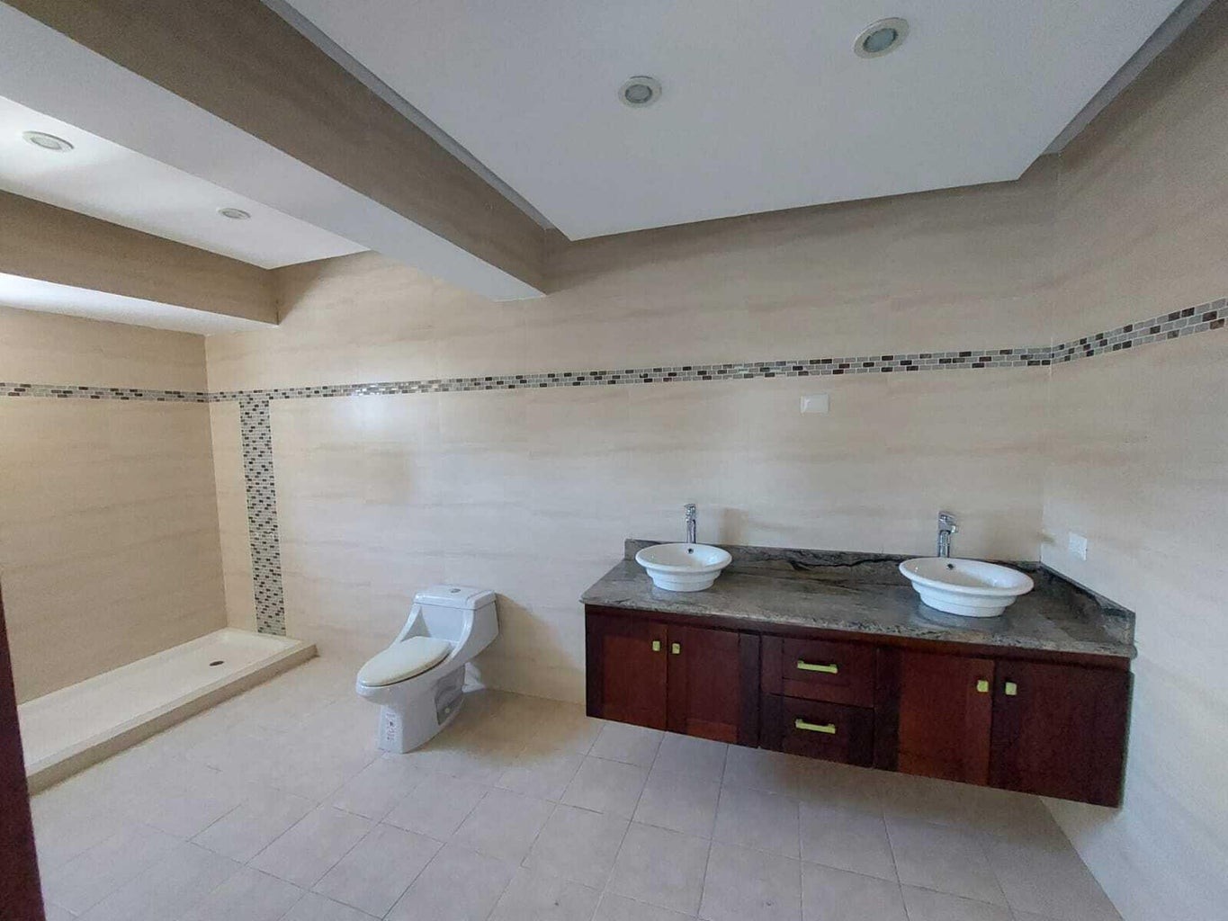 apartamentos - Hermoso pent-house de 2 niveles de tres Habitaciones  8
