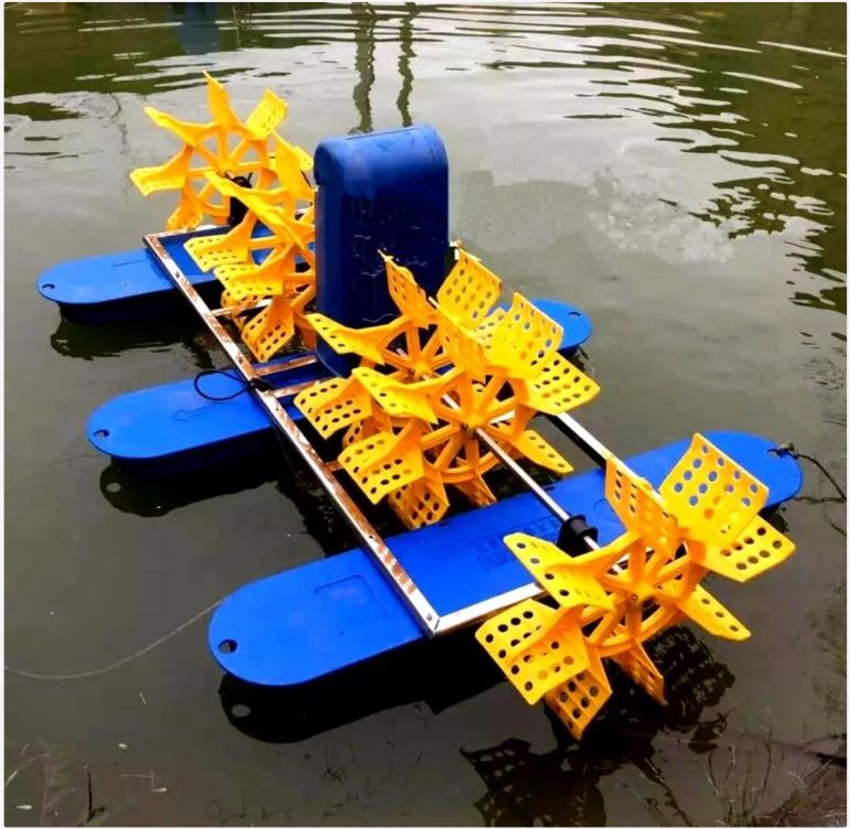 equipos profesionales - Bomba aireador flotante Rueda Splash blower de estanques de peces piscicultura 2