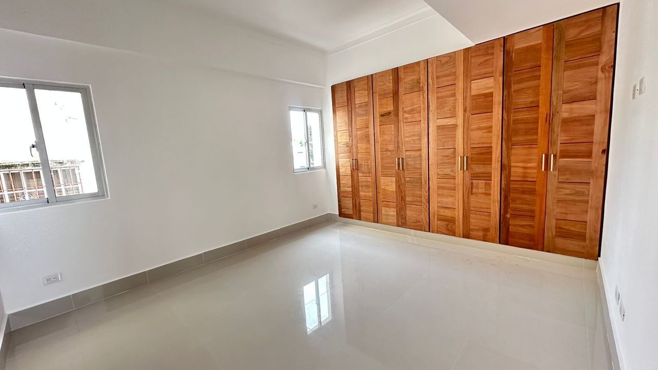 apartamentos - Vendo apartamento en Colina de Los Rios 1