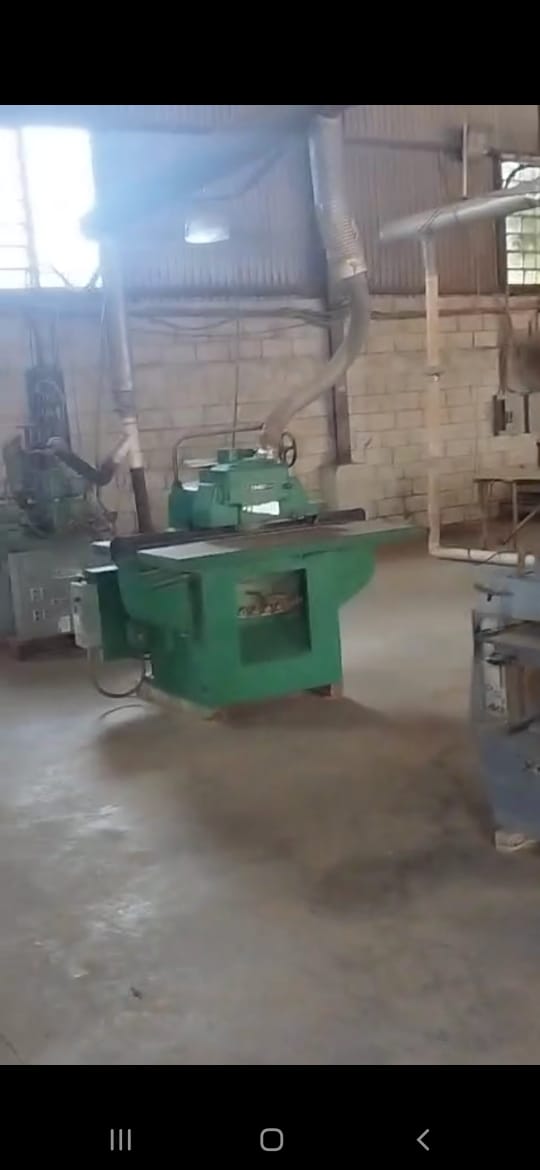 oficinas y locales comerciales - Nave/Taller Puertas y Ventanas en Santiago  2