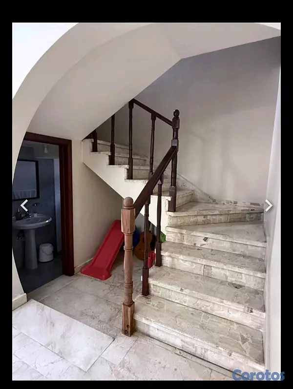 casas - Vendo Casa en Los Cacicazgo  9