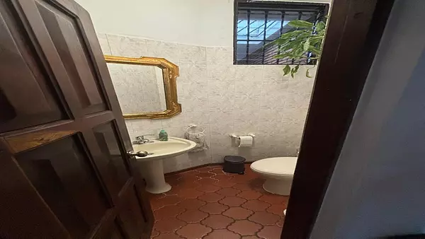 casas - EN VENTA | CASA EN ALTOS DE ARROYO HONDO II 3