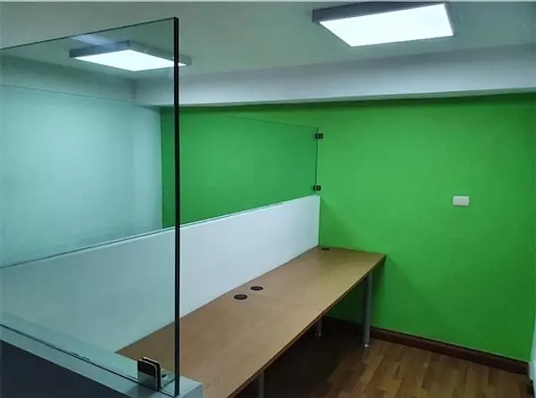 oficinas y locales comerciales - Local comercial en Piantini 2