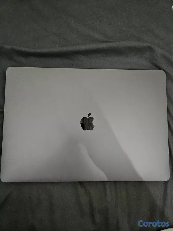 computadoras y laptops - MacBook Pro 16 2019 Core i9 16GB RAM 1TB SSD 4