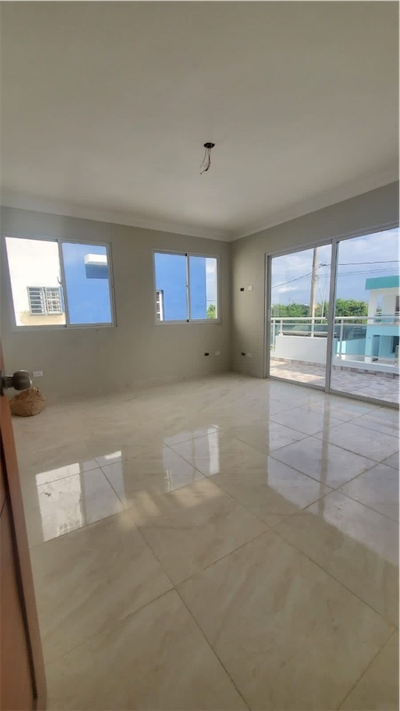 casas - Hermosa casa de dos niveles nueva  a estrenar 2