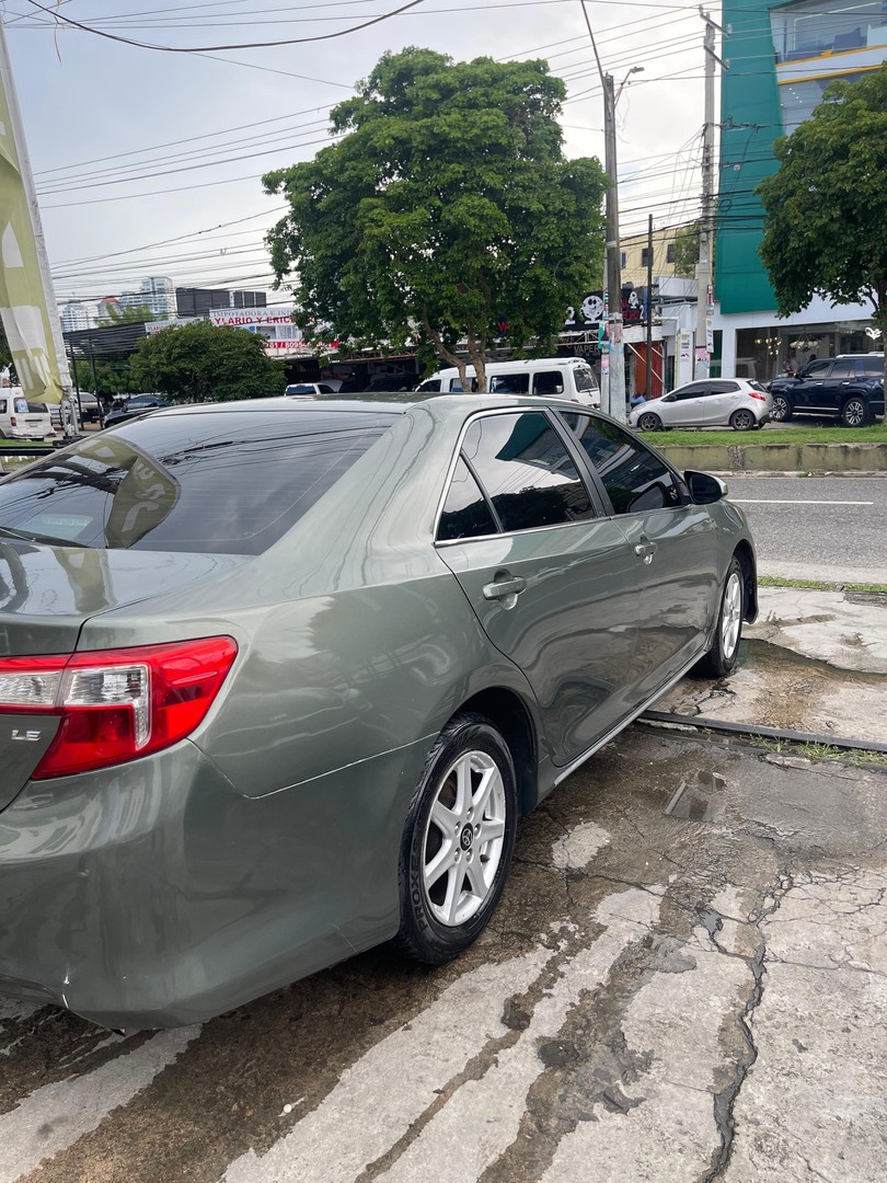 carros - Toyota Camry LE 2012 7