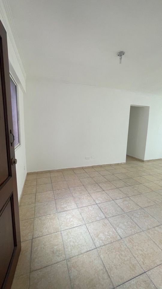 apartamentos - Vendo apartamento en la Zona Universitaria 2