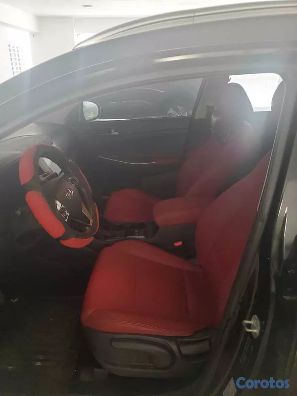 jeepetas y camionetas - Hyundai Tucson, Titulo tengo 5