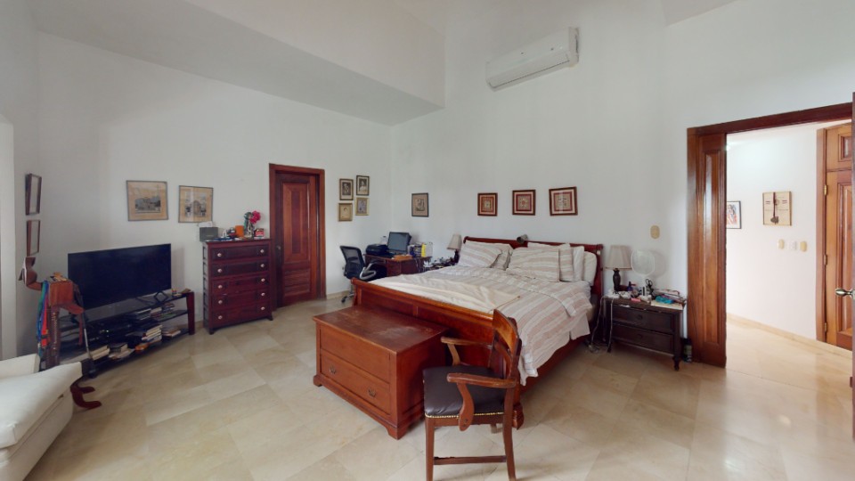 casas - Se vende casa en Cuesta Hermosa Il 
U$S495,000

Descripción
Casa de 
3 Habitacio 9