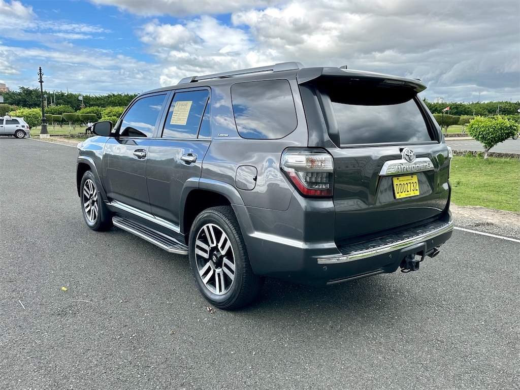 jeepetas y camionetas - Toyota 4 Runner Limited 2019 4x4 AWD (3 Filas asientos Terracota) AMERICANA 3