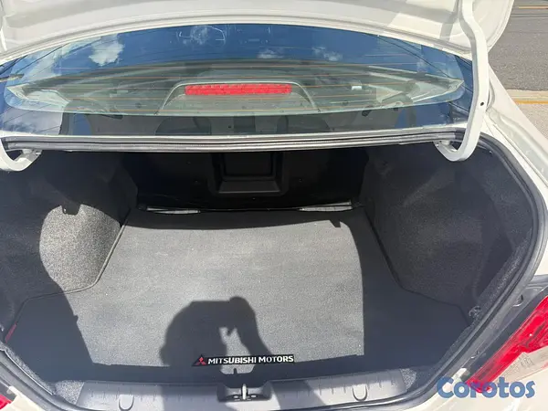 carros - Mitsubishi Mirage G4 ES 2020 2