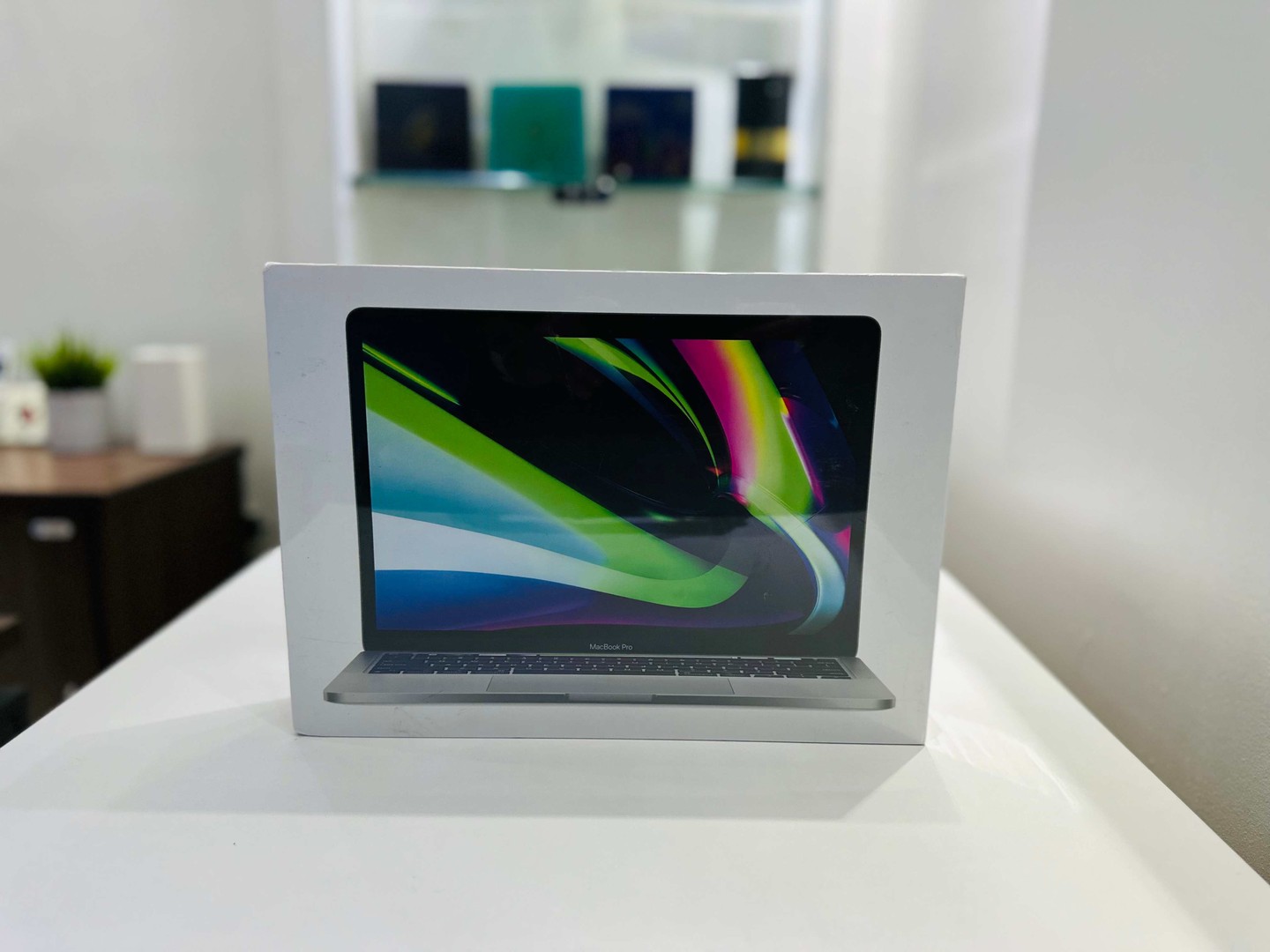 celulares y tabletas - Vendo MacBook PRO 2022 M2 Apple Chip / 256GB 8GB Ram Nueva Sellada $ 73,500 NEG 1