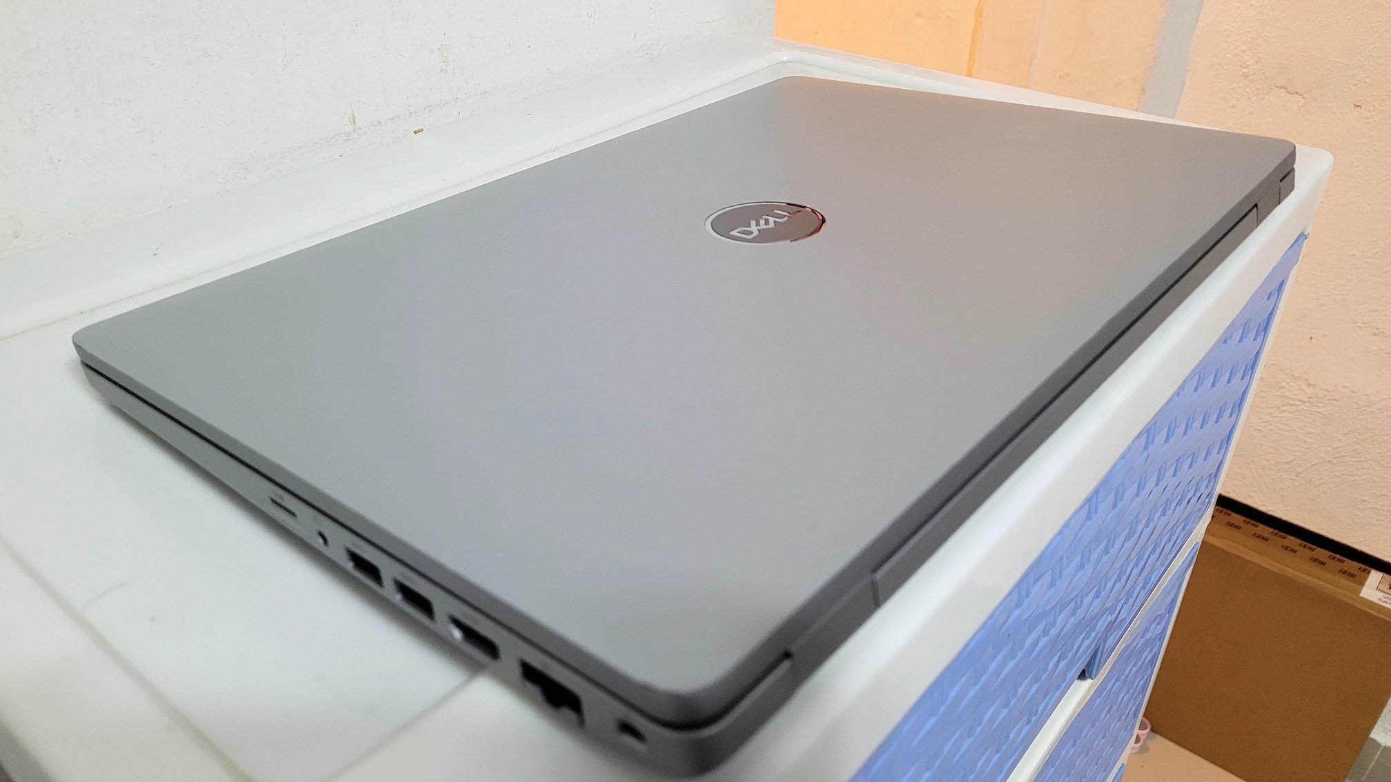 computadoras y laptops - Dell Presicion 17 Pulg Core i7 10th Gen Ram 16gb Video Nvidea 2GB Dedicada 2