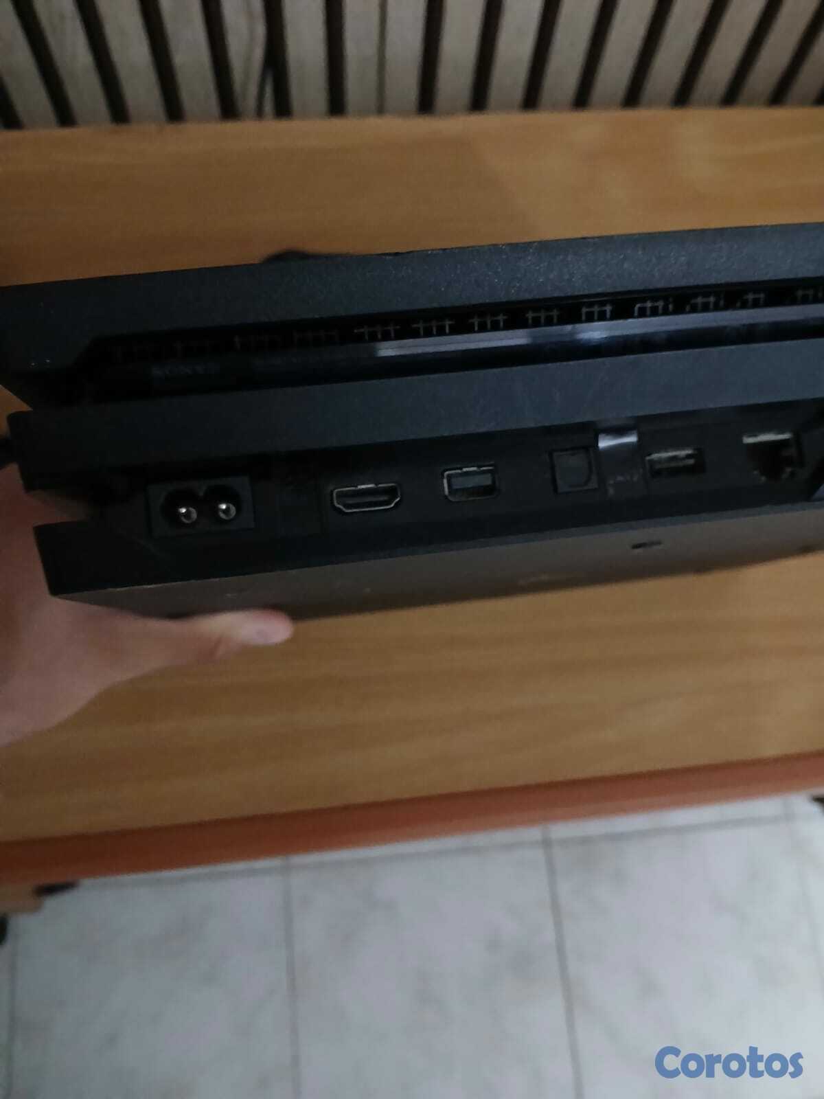 consolas y videojuegos - PS4 PRO 1TB 4