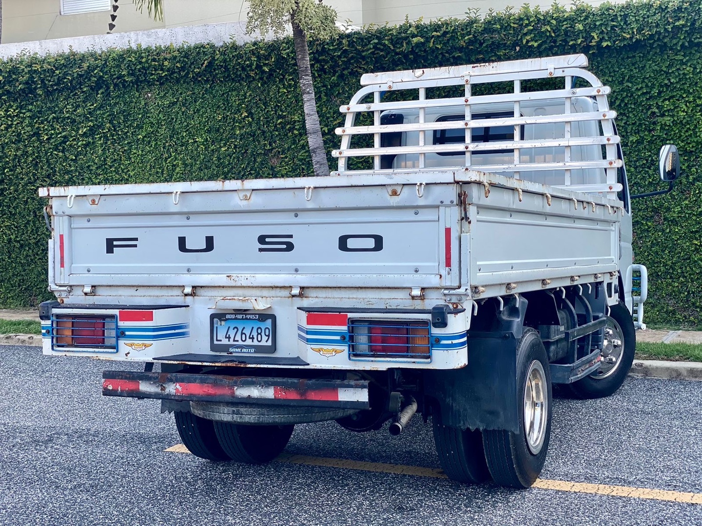 camiones y vehiculos pesados - Mitsubishi Fuso Canter 4