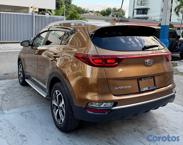 jeepetas y camionetas - Kia Sportage 2020 4