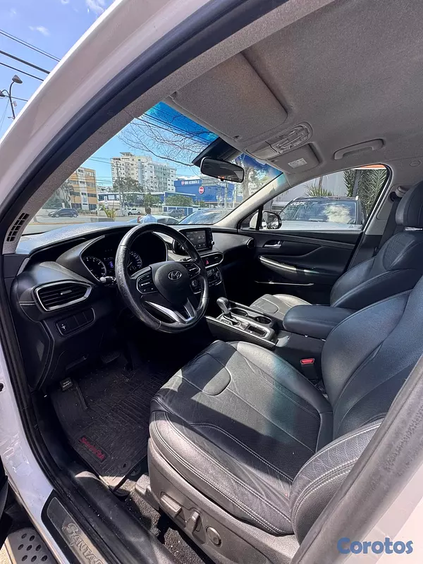 jeepetas y camionetas - Hyundai Santa Fe 2020 9