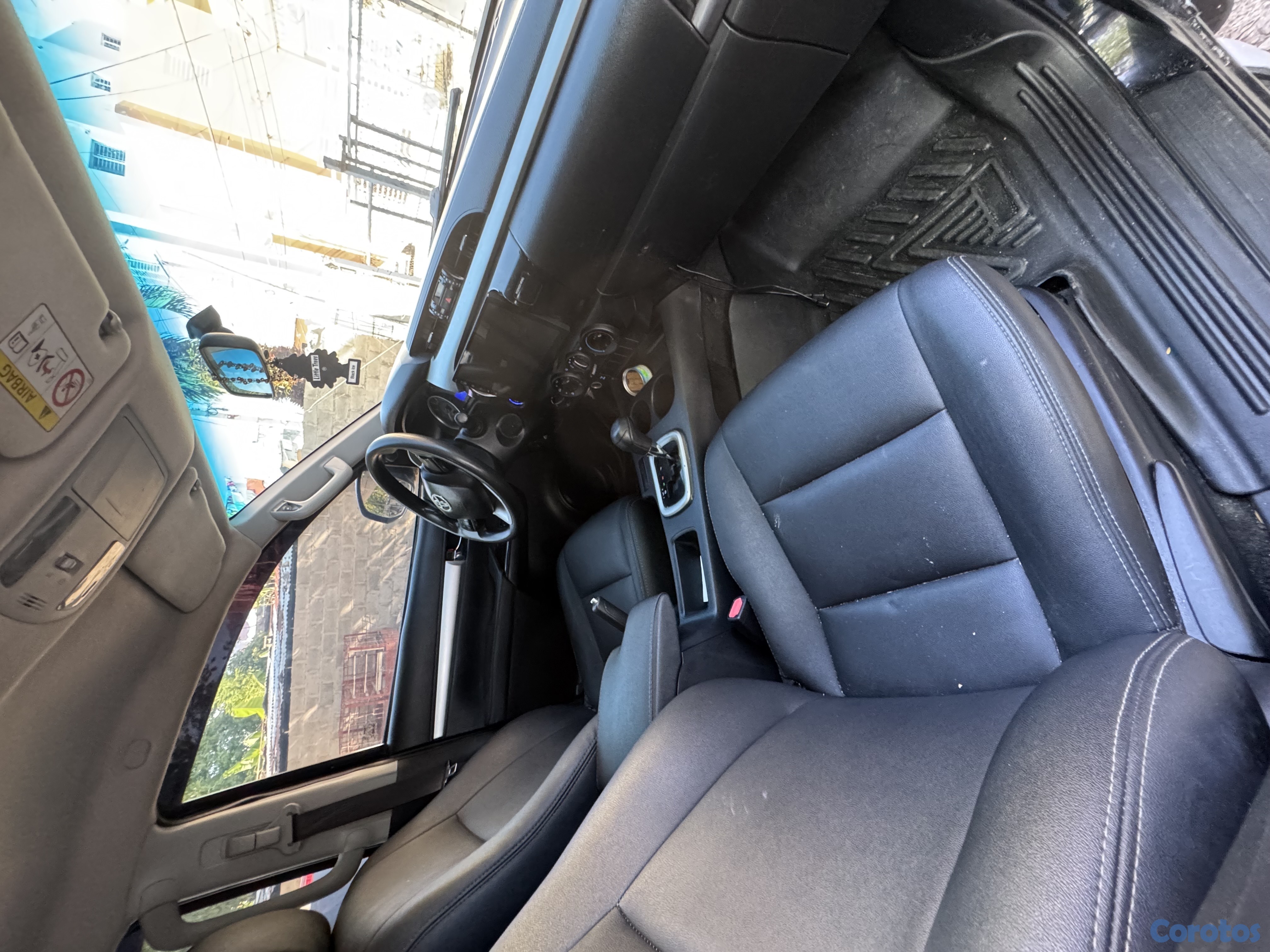 jeepetas y camionetas - Toyota hilux 2016 nueva  5