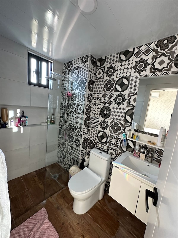 apartamentos - Venta de apartamento en Alma Rosa primera piso 7 Santo Domingo este  6