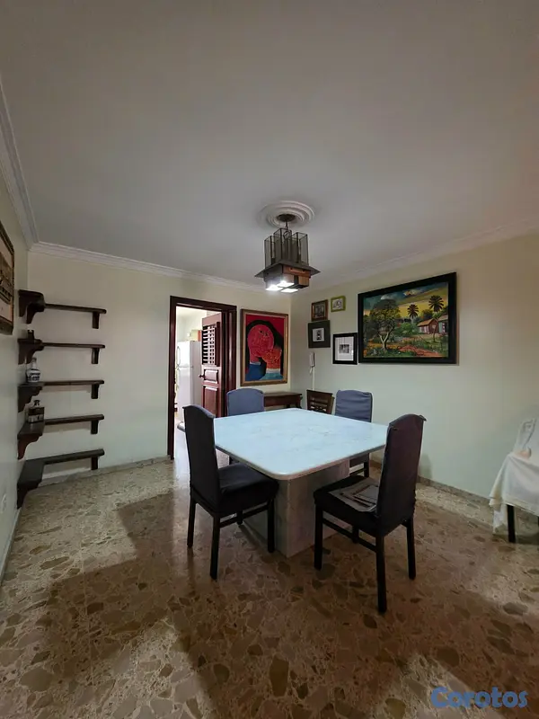 apartamentos - Apartamento 3er piso en Gazcue 4