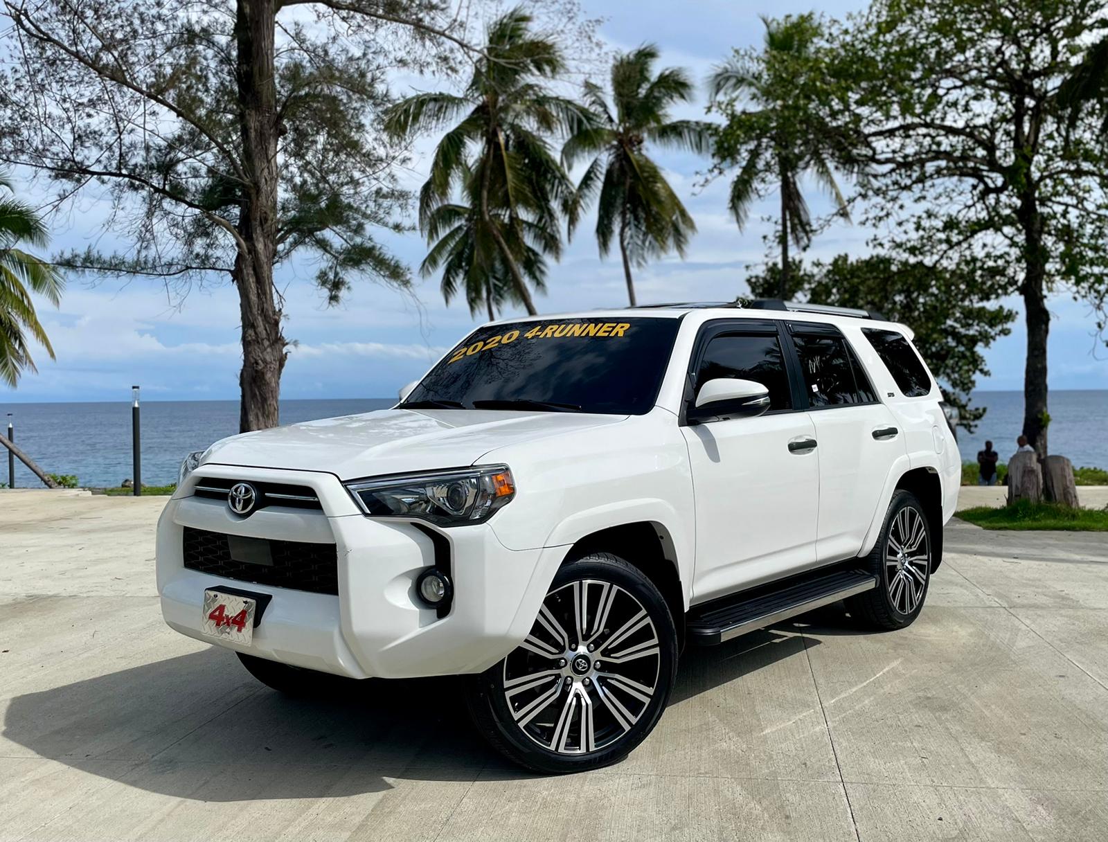 jeepetas y camionetas - Toyota 4runner limited 2020 9