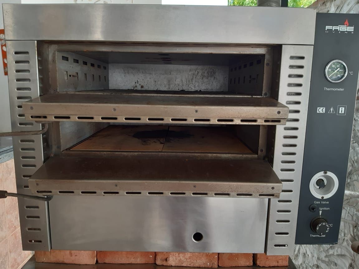equipos profesionales - Horno italiano con piedra refractaria  1