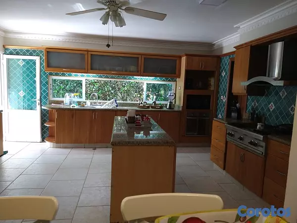 casas vacacionales y villas - Villa en Metro Country Club, Juan Dolio  10