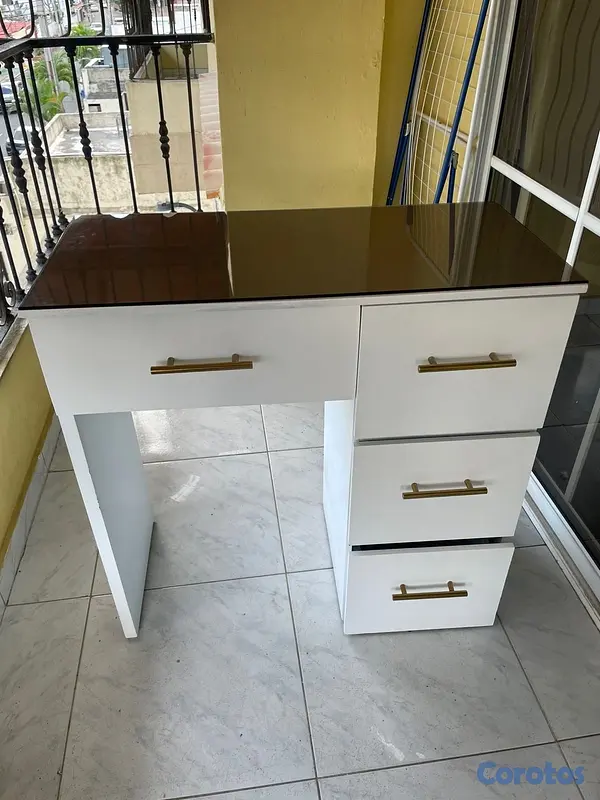muebles y colchones - silla IKEA + Vanity + Tope de cristal  2