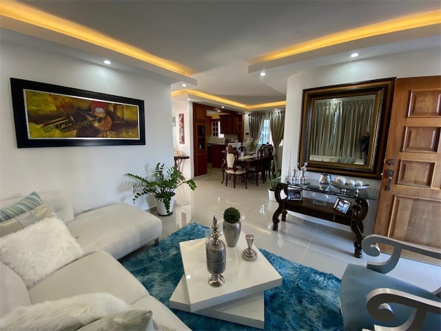 casas - Venta de casa en la autopista de san Isidro prado oriental Santo Domingo este 7