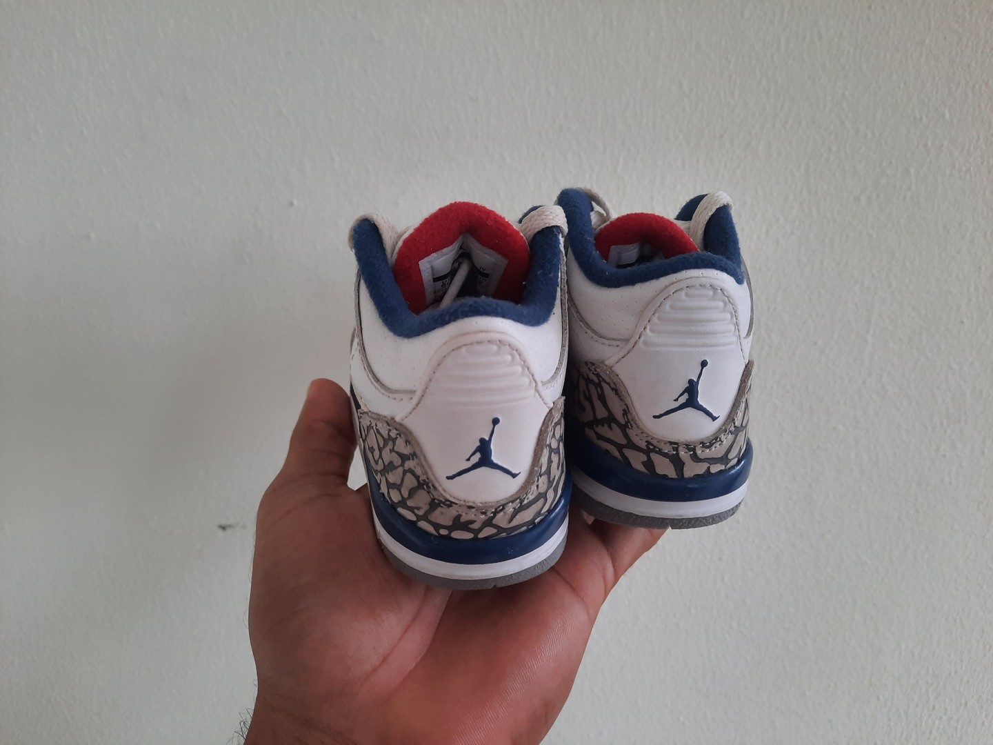 ropa y zapatos - Jordan 3 retro PARA NIÑOS