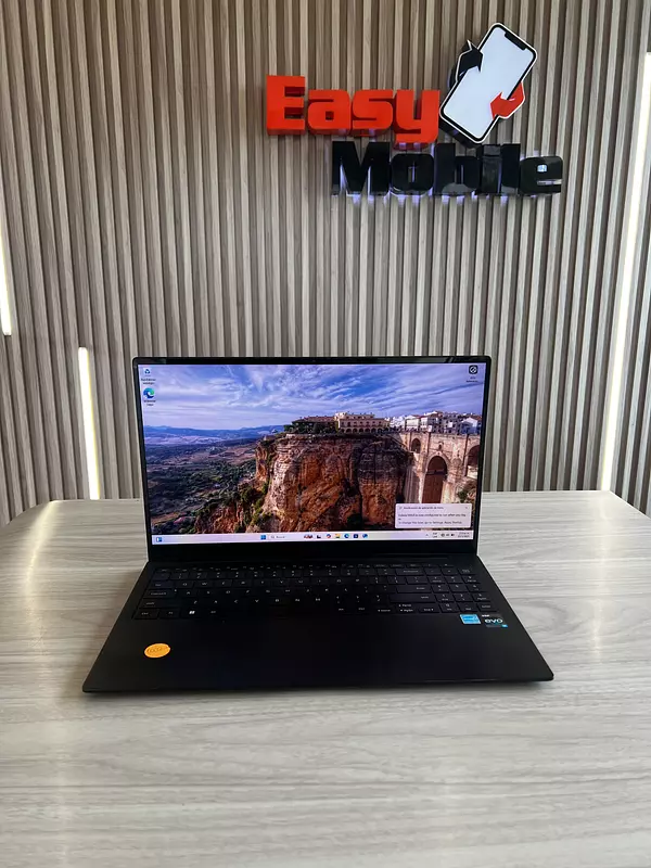 computadoras y laptops - BOOK 2 PRO 15.6" 17-12 16/512 intel iris Xe  2