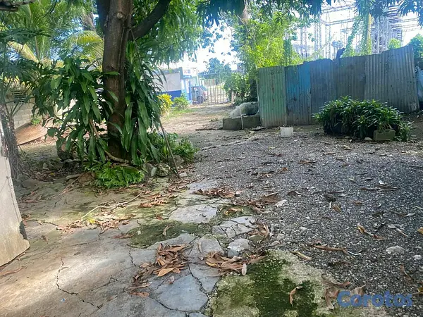 solares y terrenos - solar de 400 metros en una área tranquila de puerto plata  6