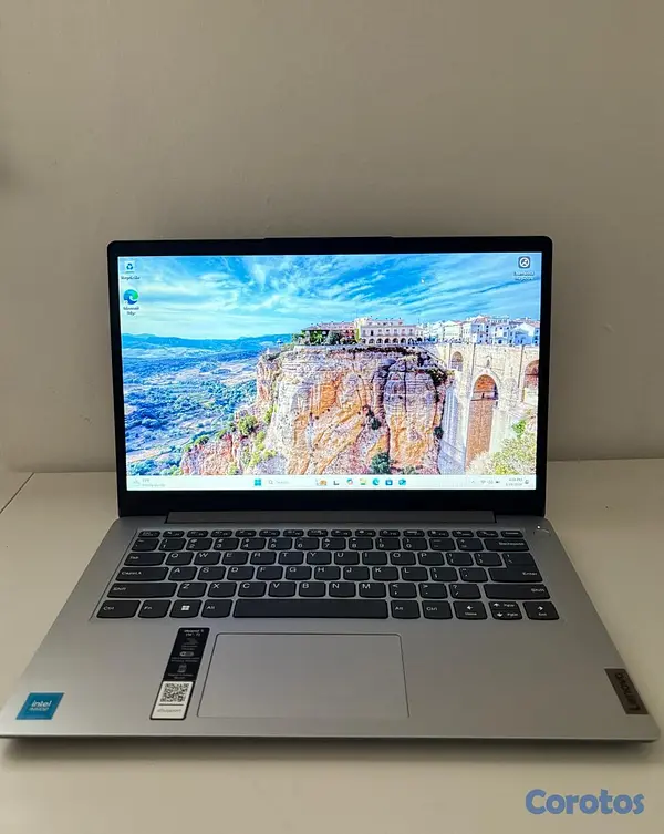 computadoras y laptops - Lenovo IdeaPad 1i Laptop  1