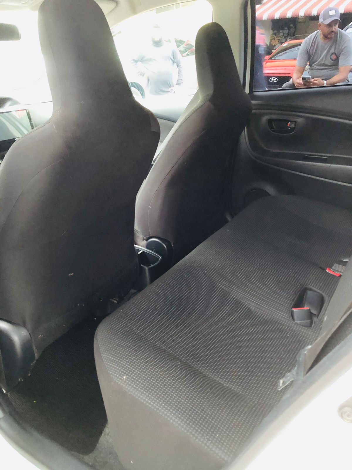 carros - TOYOTA VITZ  2018 7
