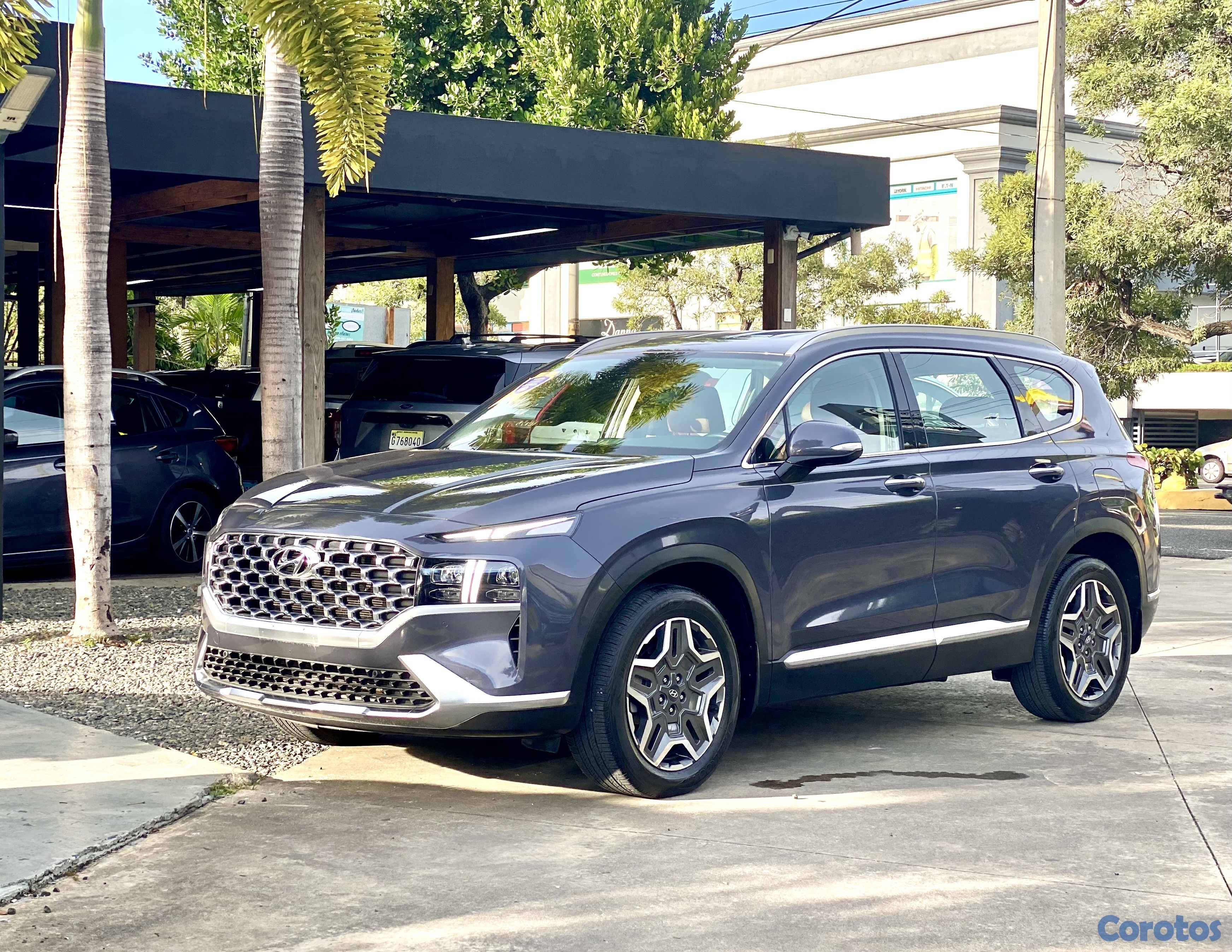 jeepetas y camionetas - HYUNDAI SANTA FE FULL 2023 3