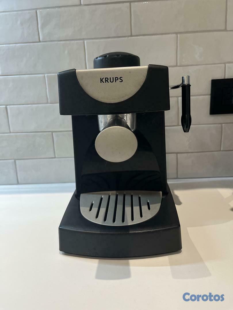 cocina - Cafetera Krups hace capuchinos  1