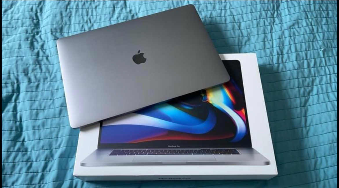 computadoras y laptops - MacBook Pro (16-inch, 2019) i9