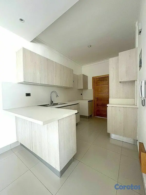apartamentos - 5to piso en Cacicazgos para estrenar 3