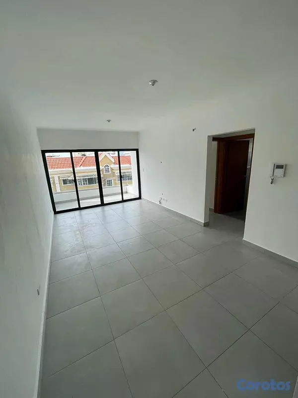 apartamentos - APARTAMENTO EN VENTA EN PISO ALTO CON ASCENSOR  6