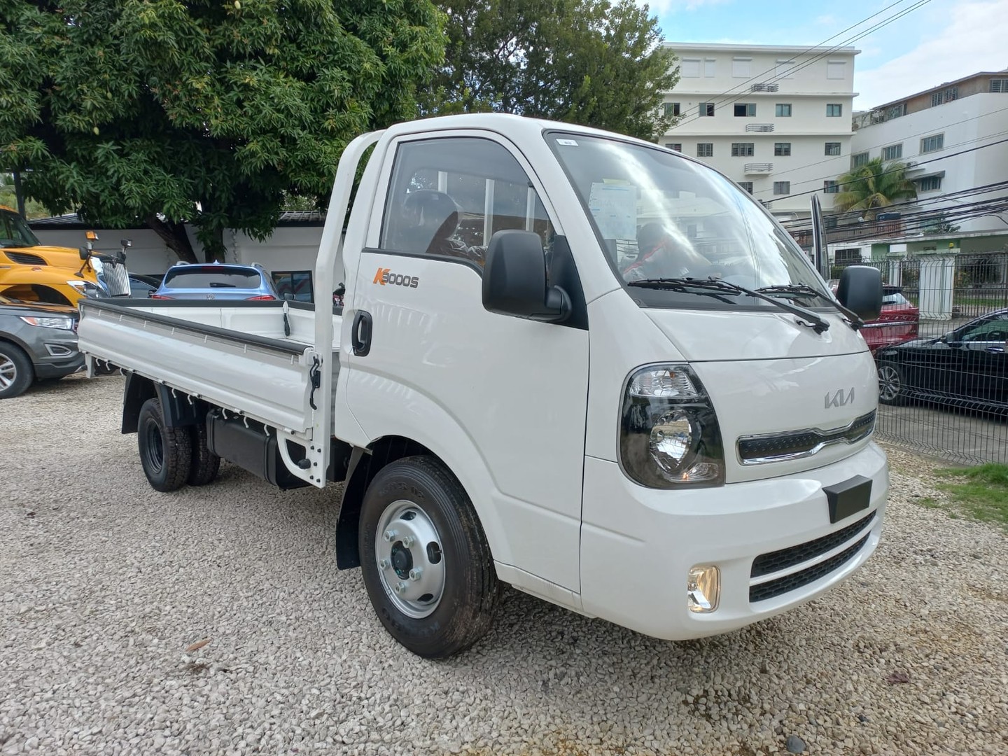 camiones y vehiculos pesados - Kia K-3000 2024 2