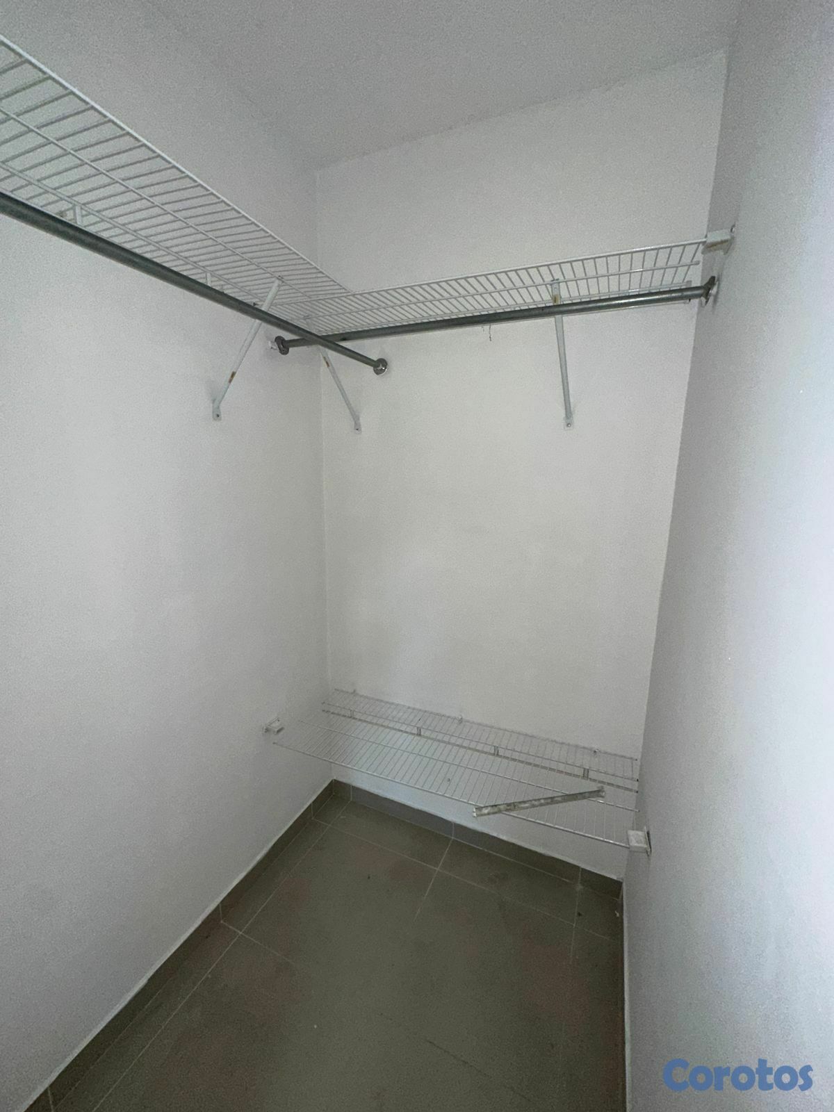 apartamentos - Apartamento en 2do nivel Alameda 7