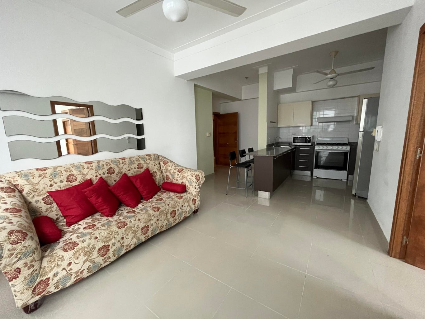apartamentos - Excelente Oportunidad!!! Apartamento en Alquiler de Una habitación Sin Amueblar