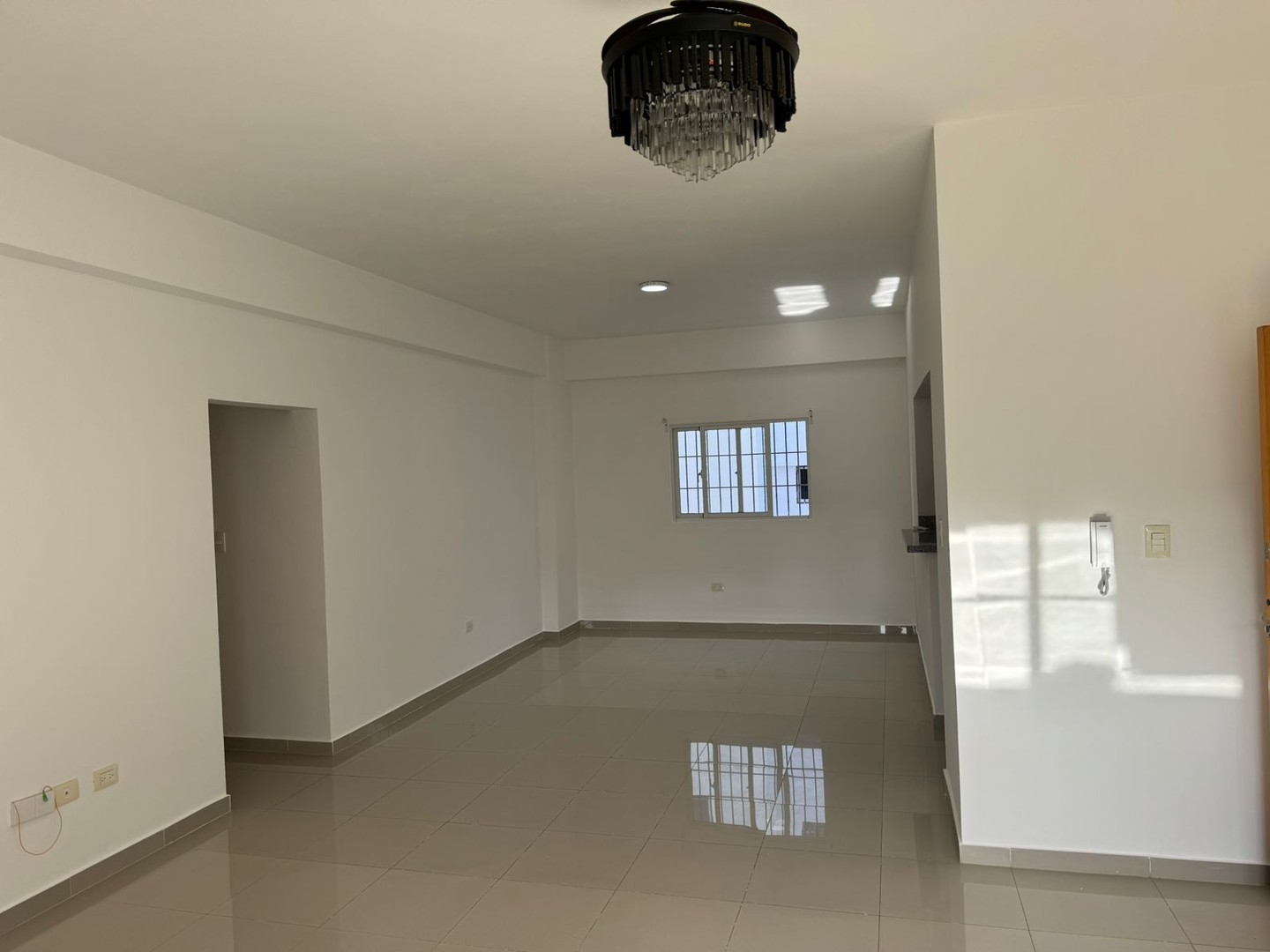 apartamentos - Alquilo apto en el Quisqueya 3 hab
usd$1050 7