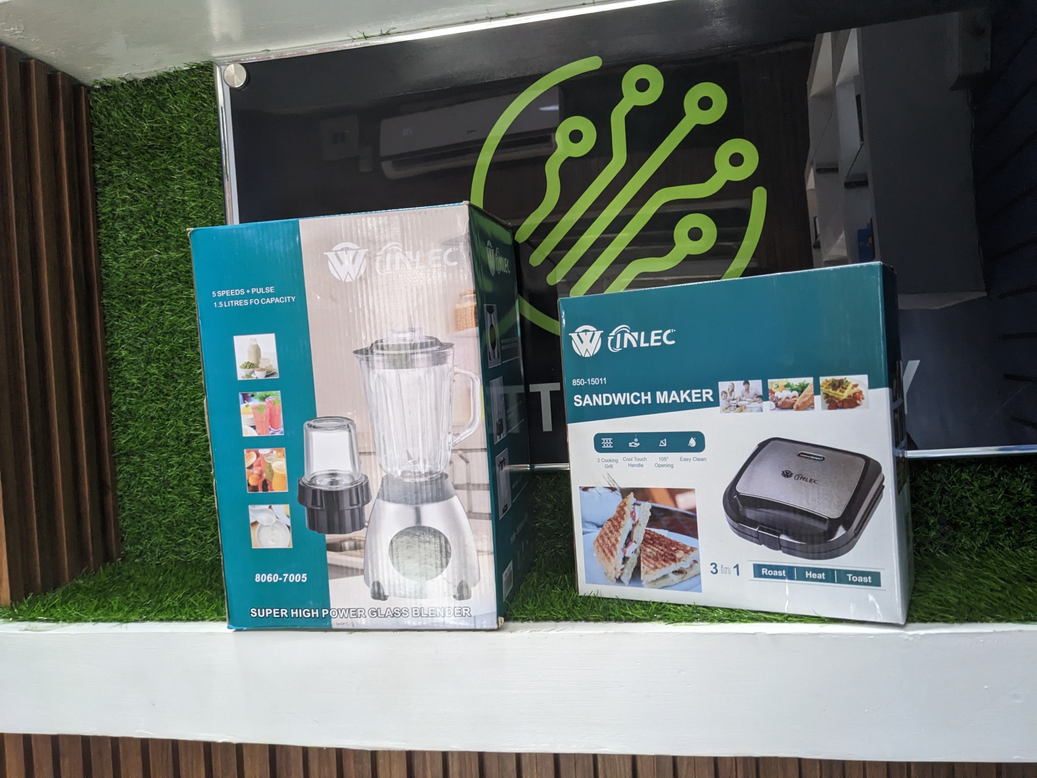 cocina - Combo disponible tostadora más batidoras 2