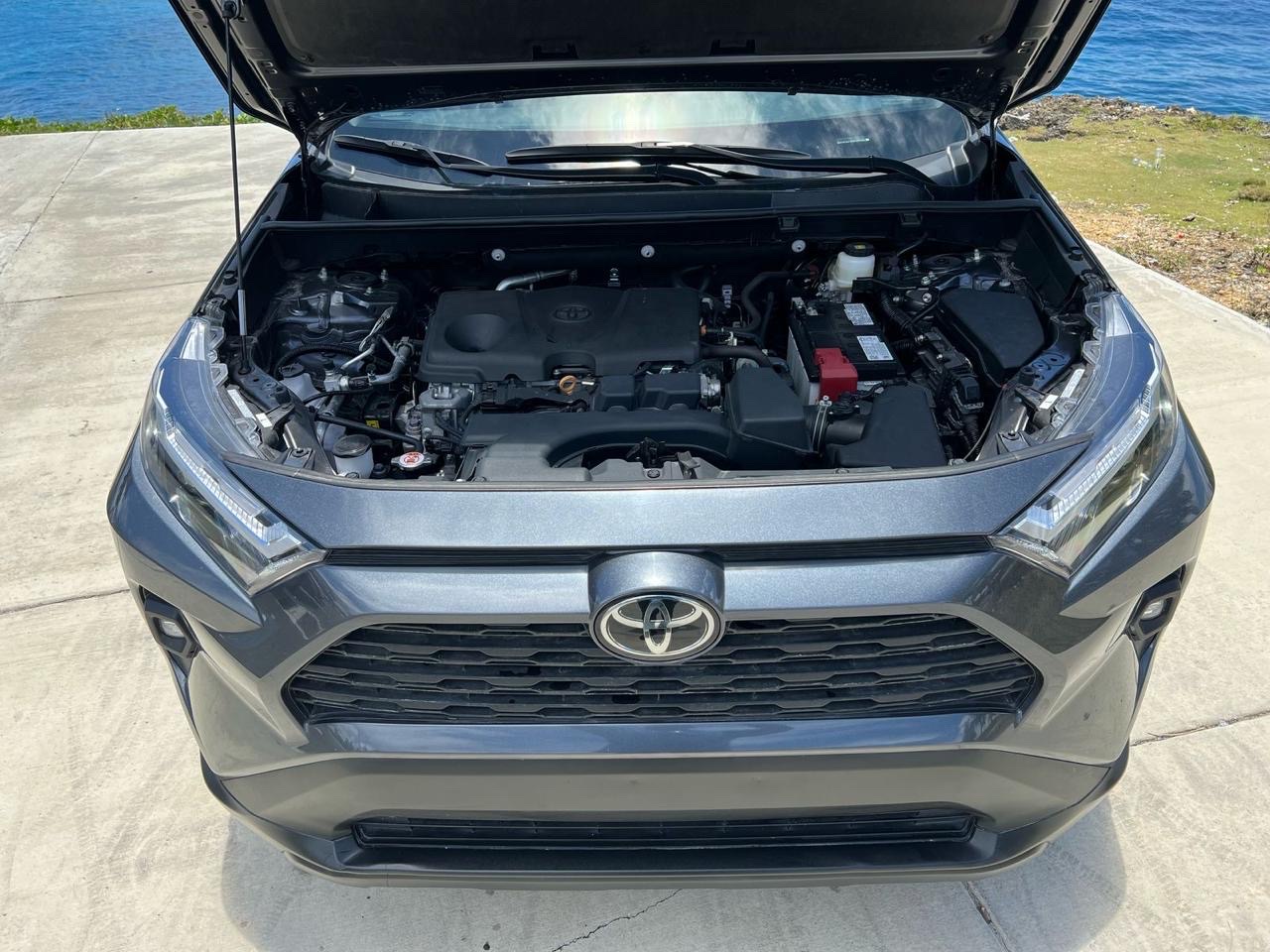 jeepetas y camionetas - TOYOTA RAV4 XLE PREMIUM 2024 RECIÉN IMPORTADA! CASI CLEAN! 0 DETALLES! NUEVAAAAA 9