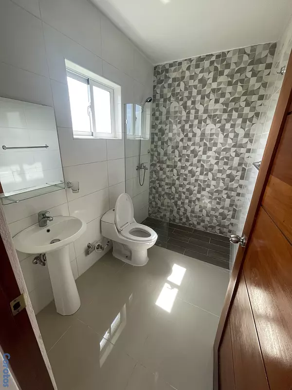 apartamentos - Apartamento en Venta de 3 Habitaciones en Santo Domingo Este  12